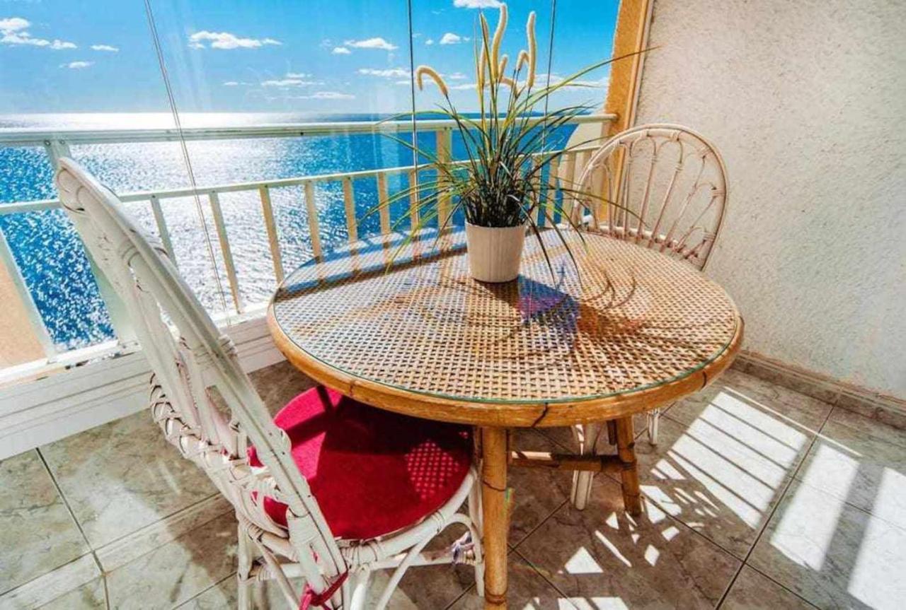 Espanhouse Maestro Sea View Apartment Торевиеха Екстериор снимка
