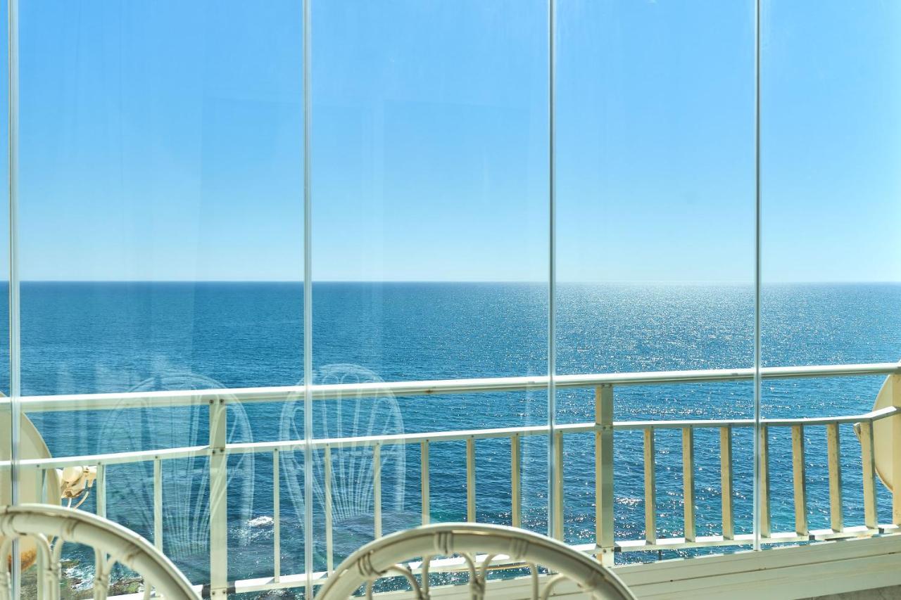 Espanhouse Maestro Sea View Apartment Торевиеха Екстериор снимка